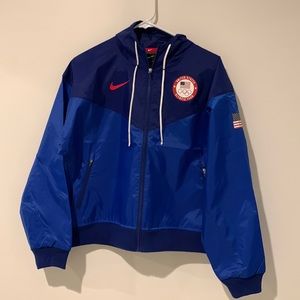 Women’s Nike USA Olympic Team Windrunner woven jacket